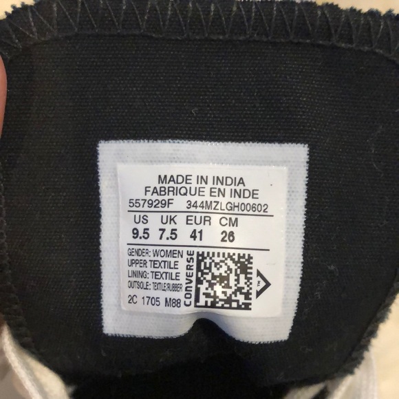 Black Velvet converse - Picture 5 of 5